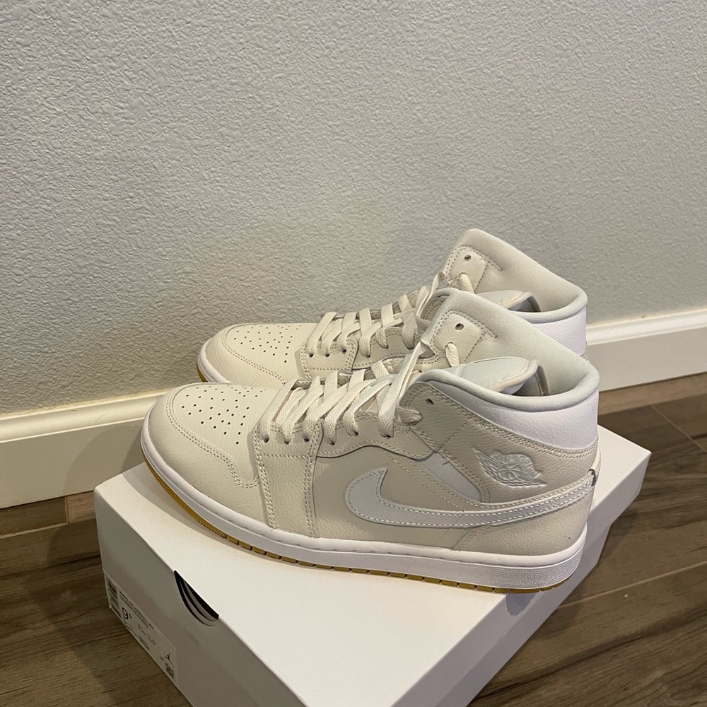 Nike Women's Athletic Shoes in Cream